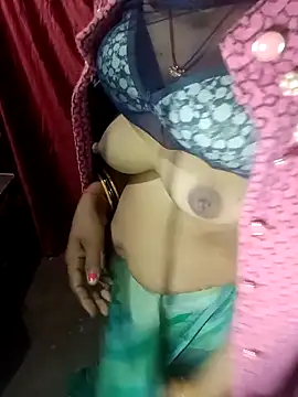 Snapshot of Sonam9696 chatting on 11/14/25, 07:12 Sonam9696 online show from 11/14/25, 07:12