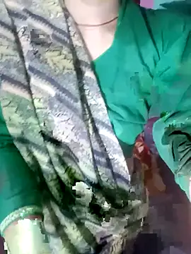 Snapshot of Sonam9696 chatting on 11/30/25, 06:12 Sonam9696 online show from 11/30/25, 06:12