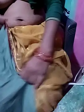 Snapshot of Sonam9696 chatting on 02/28/26, 08:43 Sonam9696 online show from 02/28/26, 08:43