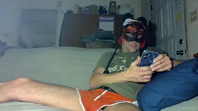 Snapshot of dicinyou80 chatting on 12/20/25, 08:21 dicinyou80 online show from 12/20/25, 08:21