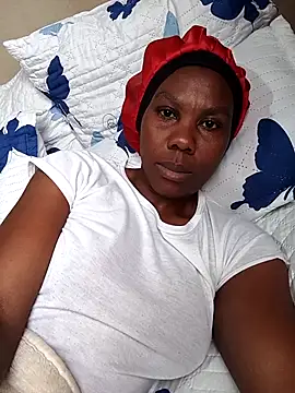 XXBUBBLYBARBIEXX online show from 04/15/26, 11:28