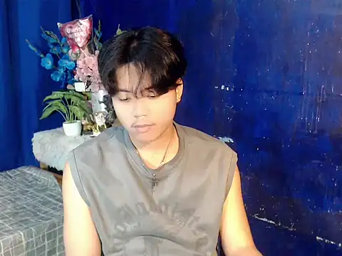 Snapshot of youre_BabyBoy chatting on 12/21/25, 03:46 youre BabyBoy online show from 12/21/25, 03:46