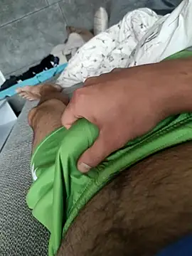 Snapshot of hansvonerotic1 chatting on 09/25/25, 08:07 hansvonerotic1 online show from 09/25/25, 08:07