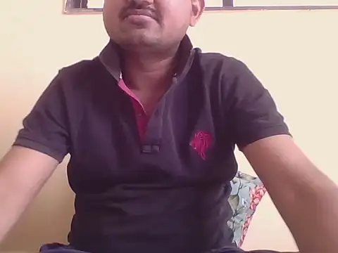 Snapshot of VadodaraBBC chatting on 02/14/26, 08:11 VadodaraBBC online show from 02/14/26, 08:11