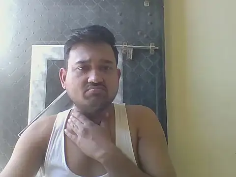 Snapshot of VadodaraBBC chatting on 03/01/26, 09:11 VadodaraBBC online show from 03/01/26, 09:11