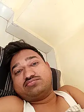 Snapshot of VadodaraBBC chatting on 03/11/26, 02:28 VadodaraBBC online show from 03/11/26, 02:28