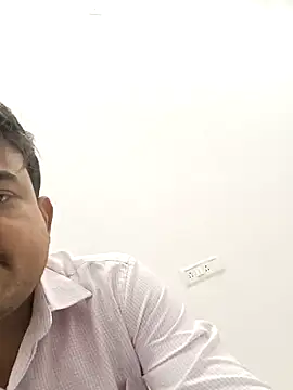 Snapshot of VadodaraBBC chatting on 03/12/26, 07:14 VadodaraBBC online show from 03/12/26, 07:14