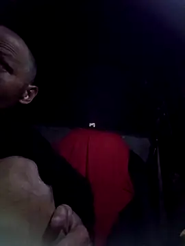 Romance32 online show from 10/27/25, 08:18