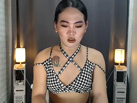 asian slutt143 online show from 04/17/26, 10:51