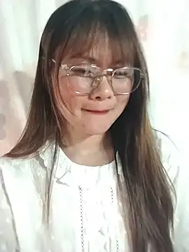 Snapshot of Sisi_dy01 chatting on 07/04/26, 01:50 Sisi dy01 online show from 07/04/26, 01:50