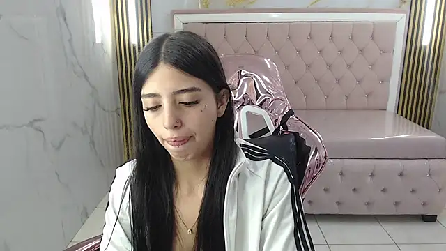 Snapshot of alehp_rose_s chatting on 04/08/26, 12:49 alehp rose s online show from 04/08/26, 12:49