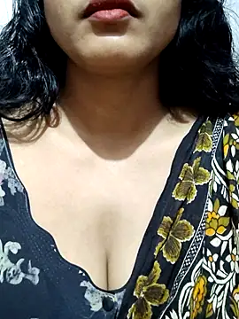 spicysuhana online show from 10/11/25, 10:19