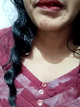 Snapshot of spicysuhana chatting on 02/13/26, 11:45 spicysuhana online show from 02/13/26, 11:45