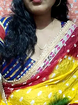 Snapshot of spicysuhana chatting on 03/17/26, 05:38 spicysuhana online show from 03/17/26, 05:38