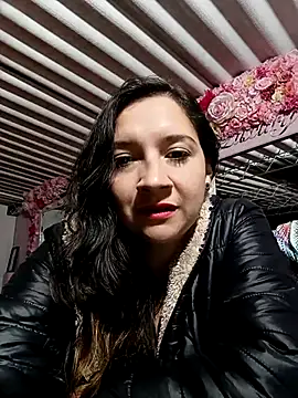 Agatha bellucci  online show from 10/01/25, 01:22