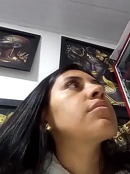 Snapshot of Nika_Hot chatting on 09/28/25, 03:01 Nika Hot online show from 09/28/25, 03:01