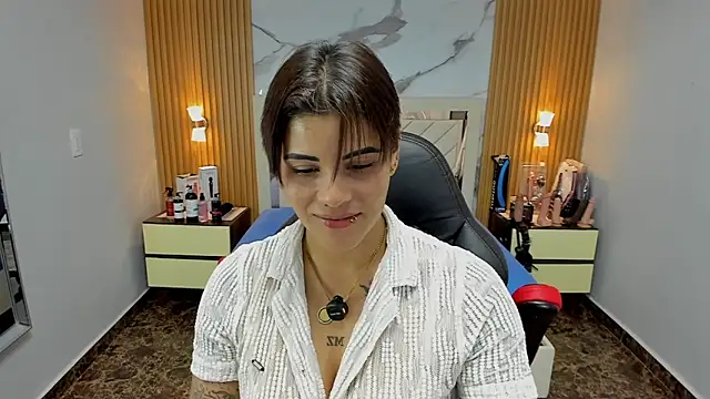 KAROLLJONES1 online show from 11/07/25, 11:27