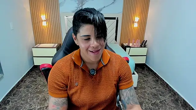 KAROLLJONES1 online show from 05/01/26, 12:32