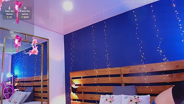 ambar lover online show from 10/23/25, 07:45