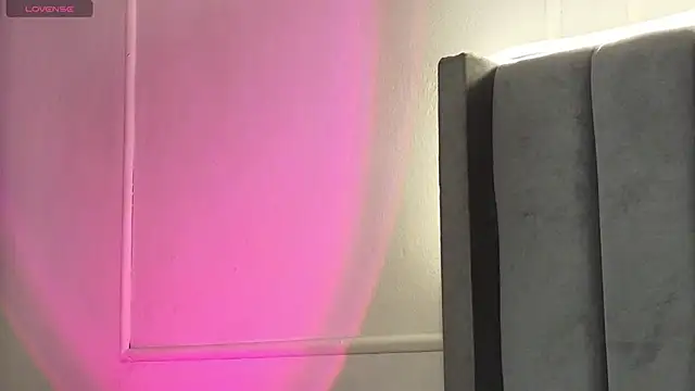 Ice Princess  online show from 11/11/25, 02:28