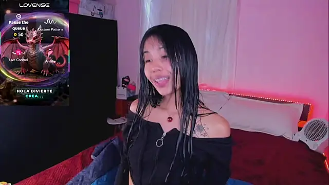 Snapshot of Miss_Charlottet chatting on 02/11/26, 08:25 Miss Charlottet online show from 02/11/26, 08:25