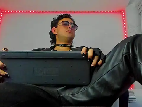 Alexxx savage online show from 09/21/25, 04:03