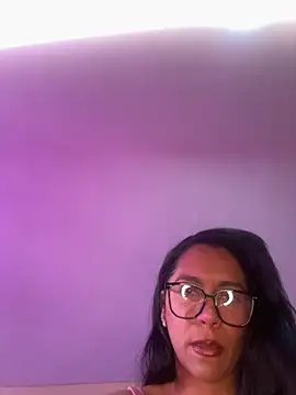 Snapshot of princesaliay chatting on 09/10/25, 08:53 princesaliay online show from 09/10/25, 08:53