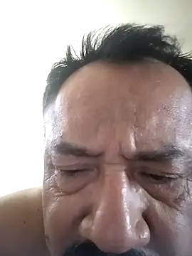 Snapshot of andreustoreto chatting on 09/11/25, 09:04 andreustoreto online show from 09/11/25, 09:04