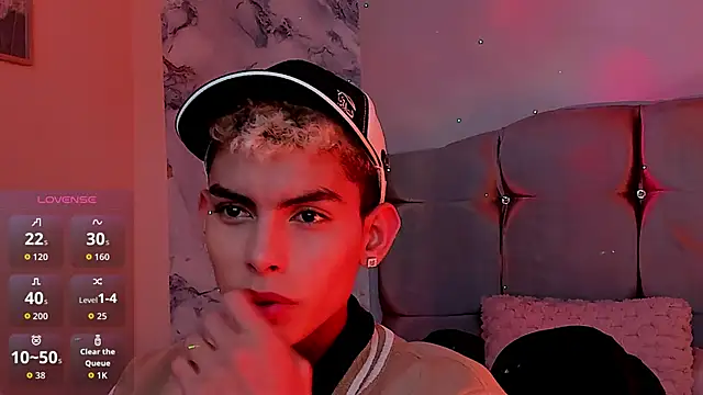 Room 69x online show from 02/01/26, 03:38