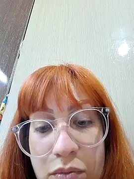 Snapshot of witchkiki chatting on 10/27/25, 05:17 witchkiki online show from 10/27/25, 05:17