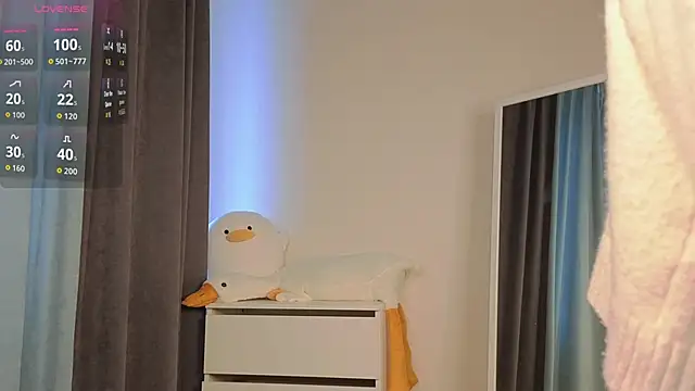 roxydolll online show from 03/19/26, 02:04