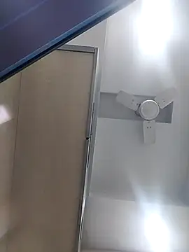 Snapshot of kiss_like_choco11 chatting on 03/25/26, 05:35 kiss like choco11 online show from 03/25/26, 05:35