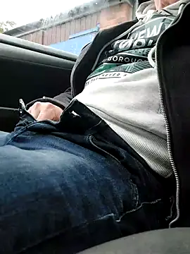 Snapshot of lynxman chatting on 10/03/25, 07:49 lynxman online show from 10/03/25, 07:49