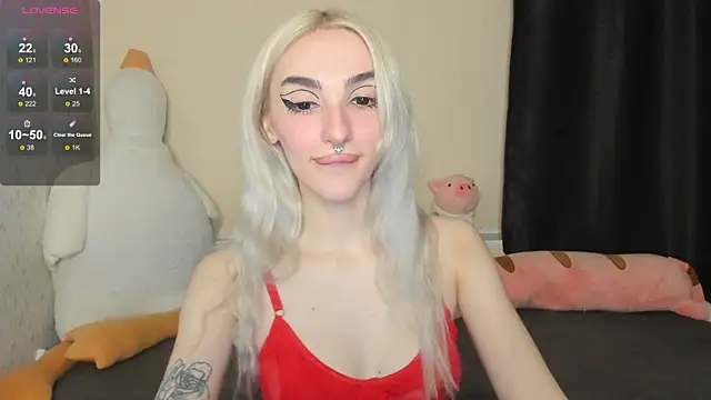 succubantra online show from 10/31/25, 03:02