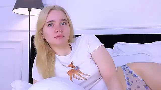 ANNABELLE LU online show from 10/24/25, 02:19