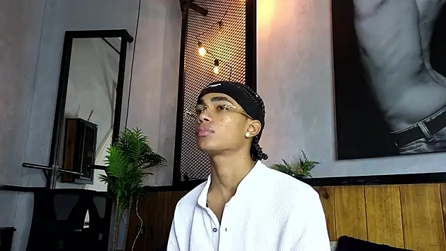 AlanCutee online show from 03/08/26, 03:27