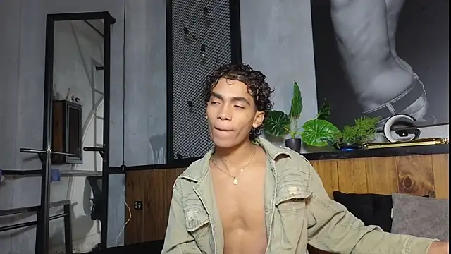AlanCutee online show from 04/24/26, 12:18