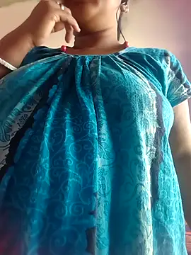 Snapshot of Cute-Swewty chatting on 02/26/26, 06:45 Cute-Swewty online show from 02/26/26, 06:45