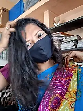 Snapshot of Tamil_Dharani chatting on 03/14/26, 05:46 Tamil Dharani online show from 03/14/26, 05:46