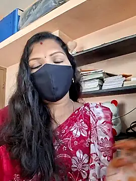 Snapshot of Tamil_Dharani chatting on 03/15/26, 06:19 Tamil Dharani online show from 03/15/26, 06:19