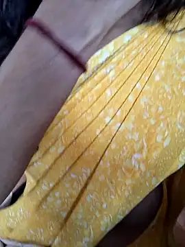 Snapshot of Tamil_Dharani chatting on 03/22/26, 06:06 Tamil Dharani online show from 03/22/26, 06:06