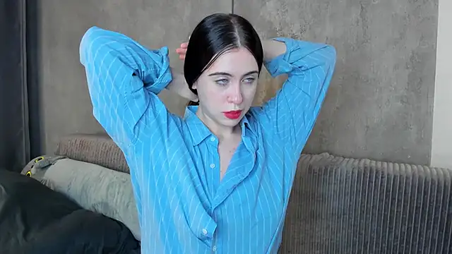 teasememore online show from 03/18/26, 06:44