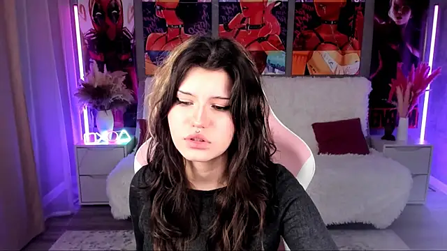 Snapshot of AnoraDark chatting on 11/27/25, 12:40 AnoraDark online show from 11/27/25, 12:40