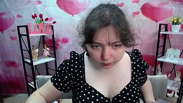NeonilaLisova online show from 04/16/26, 05:08