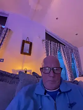 philefc online show from 12/21/25, 04:03