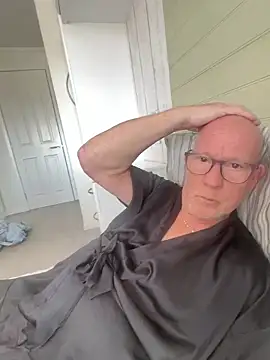 Snapshot of philefc chatting on 03/19/26, 09:46 philefc online show from 03/19/26, 09:46