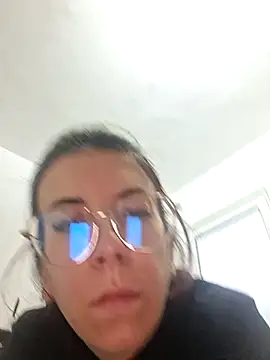 Snapshot of Anayssa_ chatting on 02/18/26, 06:59 Anayssa online show from 02/18/26, 06:59