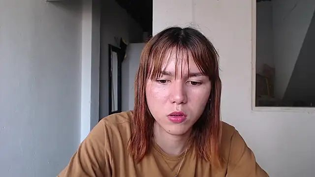 Dolly Peach  online show from 09/13/25, 09:14