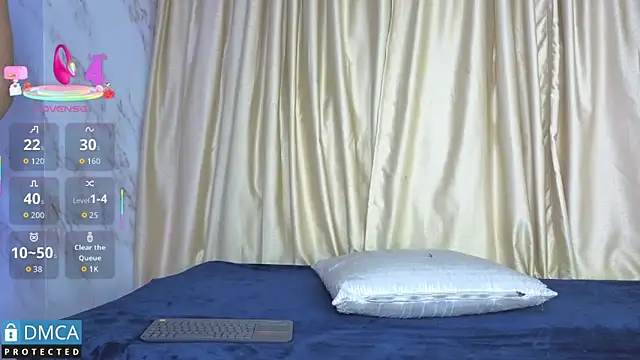 Clhoee  online show from 10/27/25, 03:10