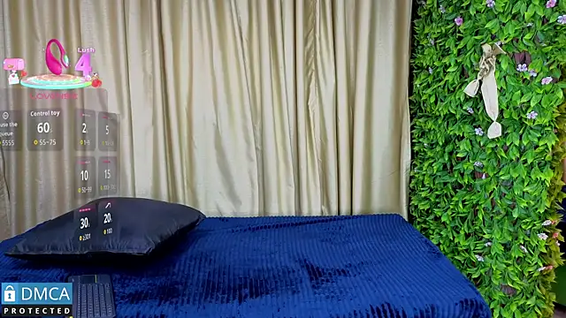 Clhoee  online show from 12/15/25, 03:11